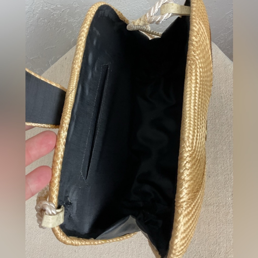 Women’s Vintage Straw Clam Shell Purse Lady Profile Decoration Cord Strap - Picture 3 of 12